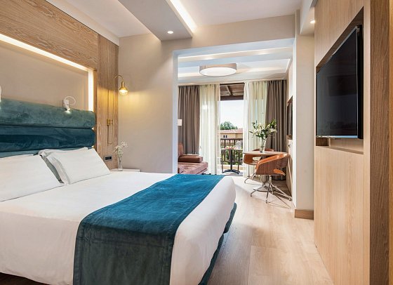 Anthemus Sea Beach Hotel & Spa - Wohnbeispiel Doppelzimmer Superior Gartenblick (Zimmercodierung DSG)
