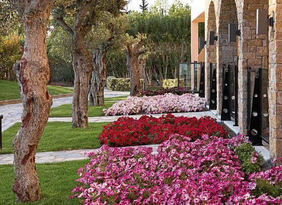 Anthemus Sea Beach Hotel & Spa