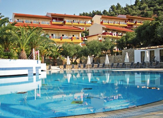 Lagomandra Hotel & Spa