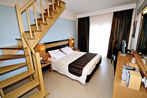 Lagomandra Hotel & Spa - Wohnbeispiel Maisonettes