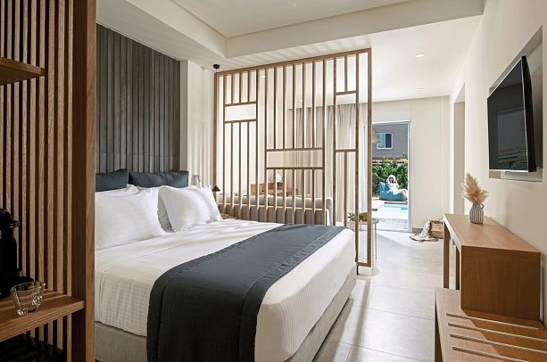 Antigoni Seaside Resort - Wohnbeispiel Juniorsuite Privatpool