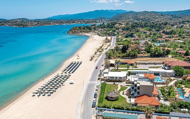 Antigoni Seaside Resort