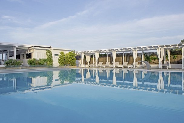 Antigoni Seaside Resort