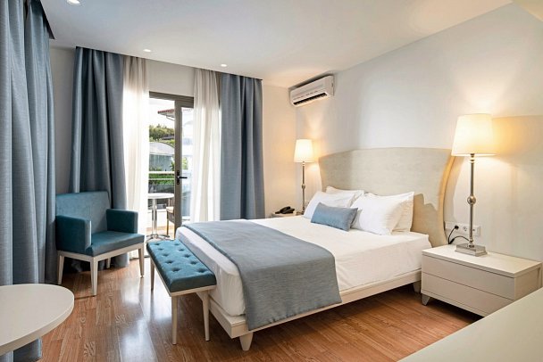 Flegra Palace - Wohnbeispiel Executive Gartenblick (Zimmercodierung DTG)