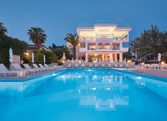 Glavas Inn