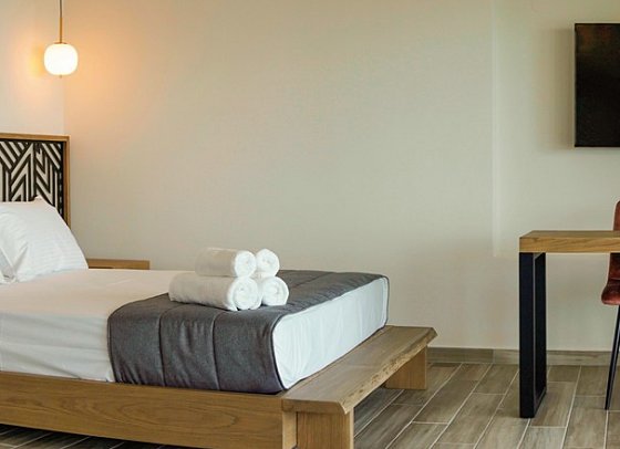 Casa Bloo - Wohnbeispiel Suite Deluxe Meerblick (Zimmercodierung WDM)