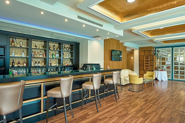 Mediterranean Resort Hotel