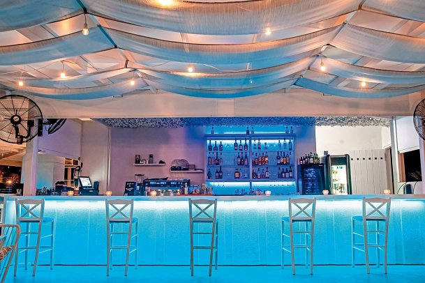 Acrotel Lily Ann Boutique