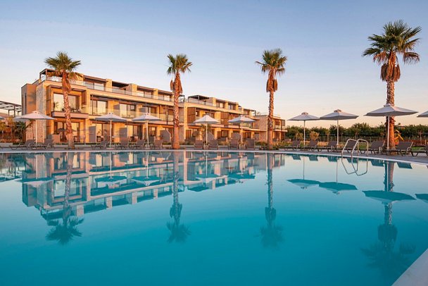 Portes Lithos Luxury Resort