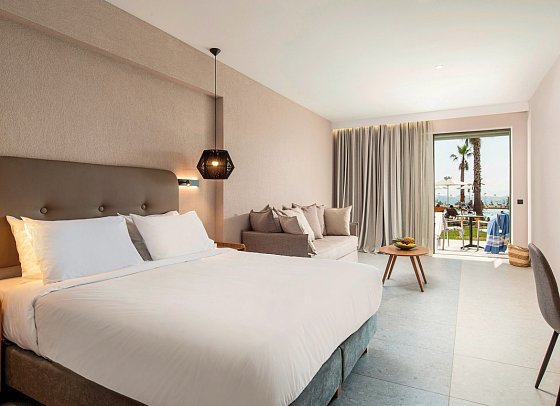 Portes Lithos Luxury Resort - Wohnbeispiel Juniorsuite Meeresfront (Zimmercodierung JBO)