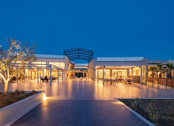 Portes Lithos Luxury Resort