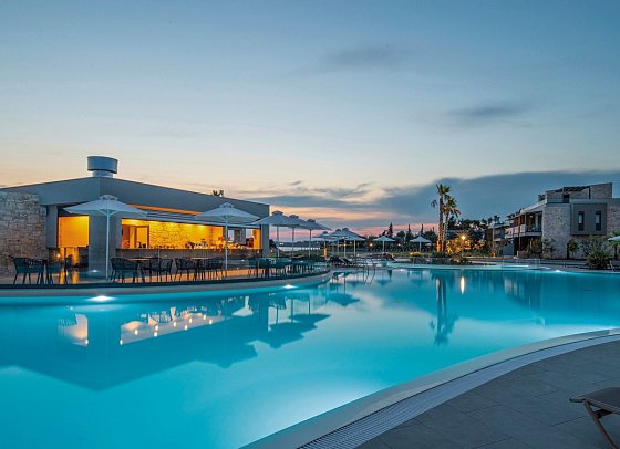 Portes Lithos Luxury Resort