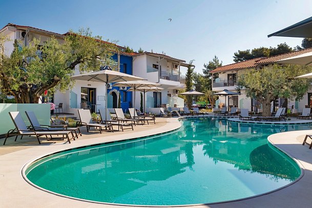 Philoxenia - Exklusive Poollandschaft der Poolblick-Zimmer