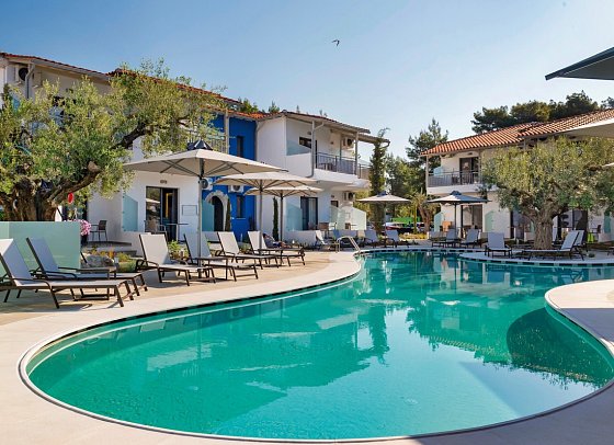 Philoxenia - Exklusive Poollandschaft der Poolblick-Zimmer