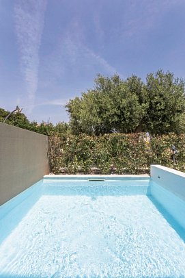 Royal Hotel and Suites - Wohnbeispiel Juniorsuite Privatpool (Zimmercodierung J1R)