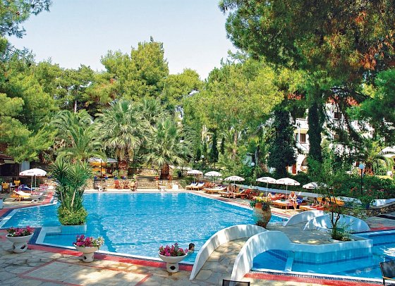Porfi Beach