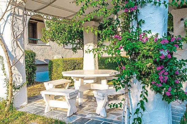 Acrotel Athena Pallas