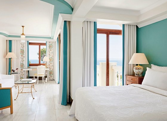 The Danai - Deluxe Junior Suite