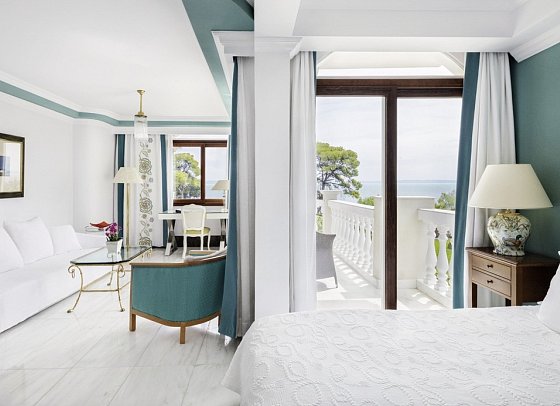 The Danai - Deluxe Junior Suite