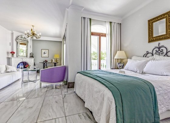 The Danai - Deluxe Junior Suite