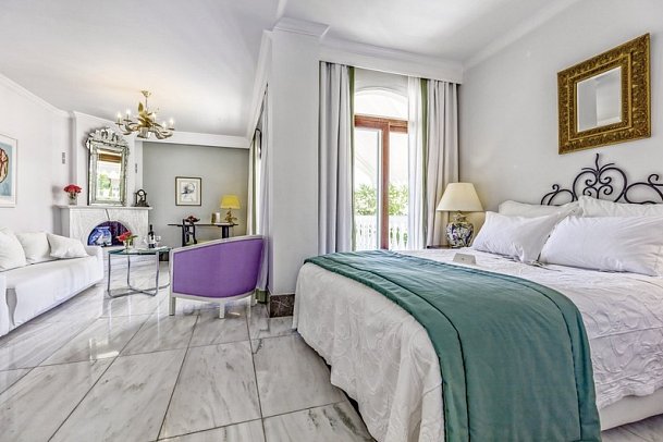 The Danai - Deluxe Junior Suite