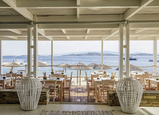 Eagles Palace - Restaurant „Armyra
