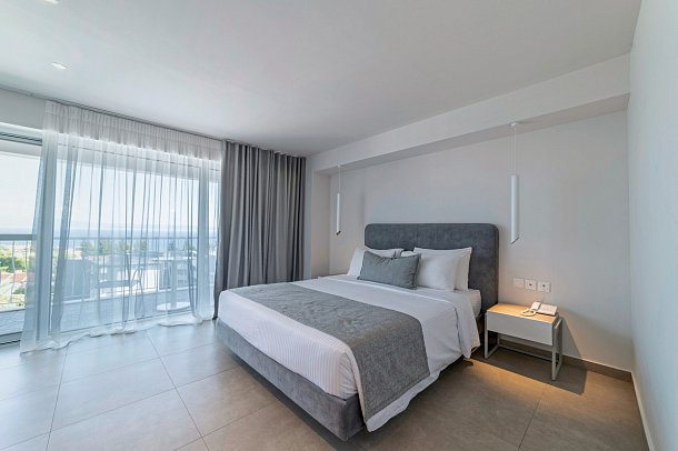 Hotel Kriopigi - Wohnbeispiel Doppelzi. Superior Meerblick (Zimmercodierung DSM)