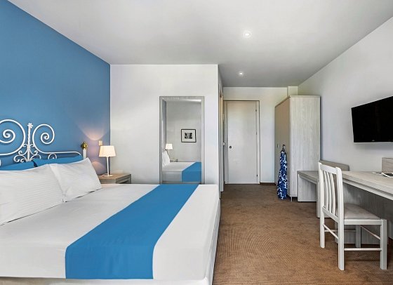 Hotel Kriopigi - Wohnbeispiel Doppelzimmer Premium Seaview (Zimmercodierung DMM)