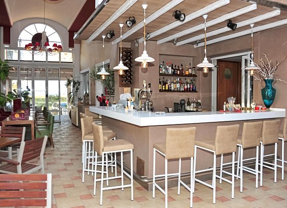 Evilion & Stilvi Sea & Sun Hotels