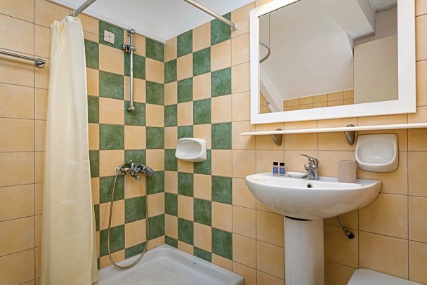 Athena Beach - Beispiel Bad (Zimmercodierung DB1)