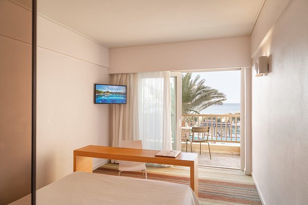 Doryssa Seaside Resort - Wohnbeispiel Doppelzimmer Meerblick (Zimmercodierung D1M)