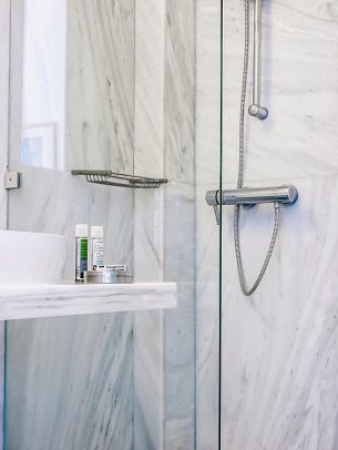 Armonia Bay - Beispiel Bad (Zimmercodierungen DB1 & D1N)