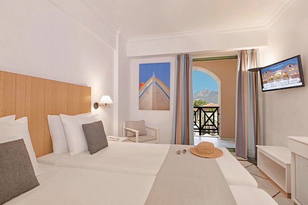 Samaina Inn - Wohnbeispiel Doppelzimmer Meerseite (Zimmercodierung DBC)