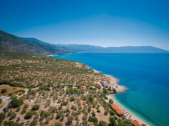 Limnionas Bay Village