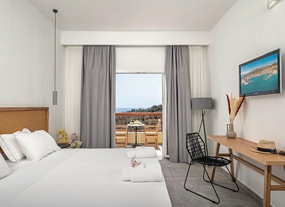 Naftilos Boutique Hotel - Wohnbeispiel Doppelzimmer Superior Meerblick (Zimmercodierung DSM)
