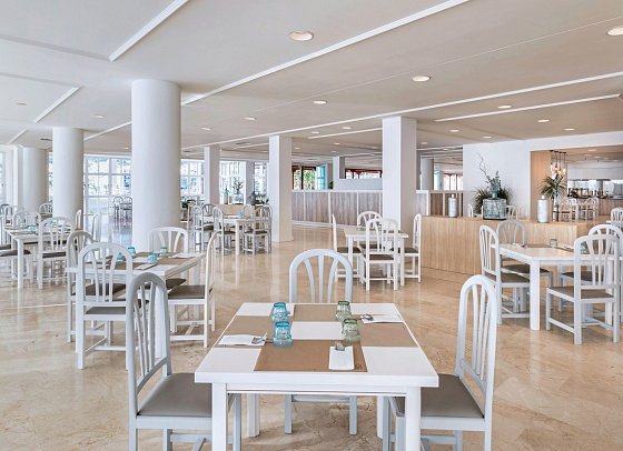 La Palma Apartments Affiliated by Melia