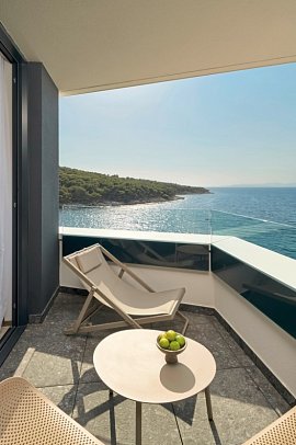 Grand Hotel View - Beispiel Balkon Bay Suite Meerblick (Zimmercodierung WBM)