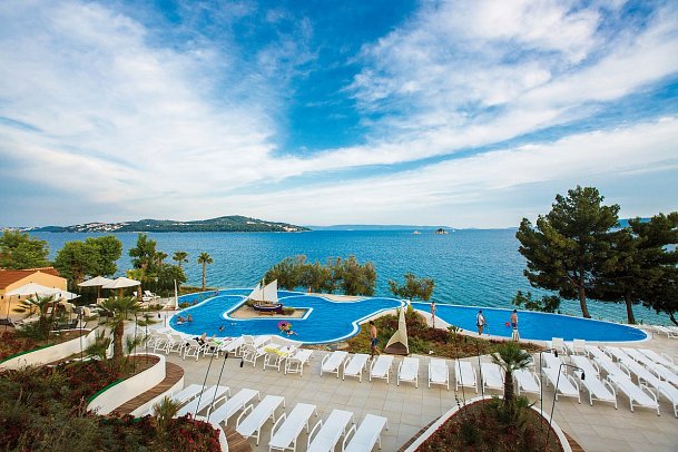 Amadria Park Camping Trogir (by Happy Camp)