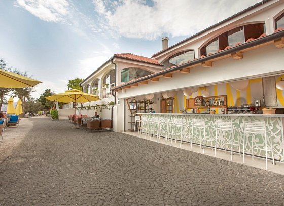 Amadria Park Camping Trogir (by Happy Camp)