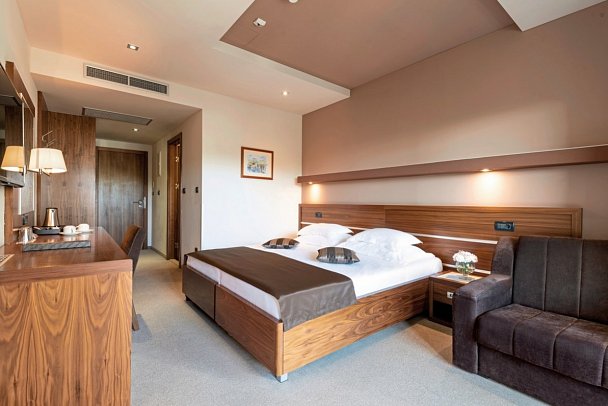 Hotel Plaza Omis - Wohnbeispiel DZ Superior Meerseite (Zimmercodierung DSC)