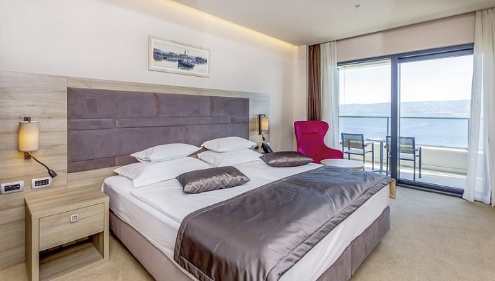 Plaža Duce - Wohnbeispiel Doppelzimmer Premium Meerblick (Zimmercodierung DMM)