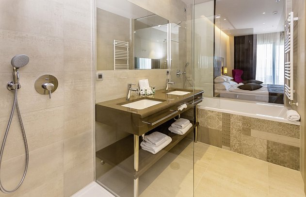 Plaza Duce - Beispiel Bad