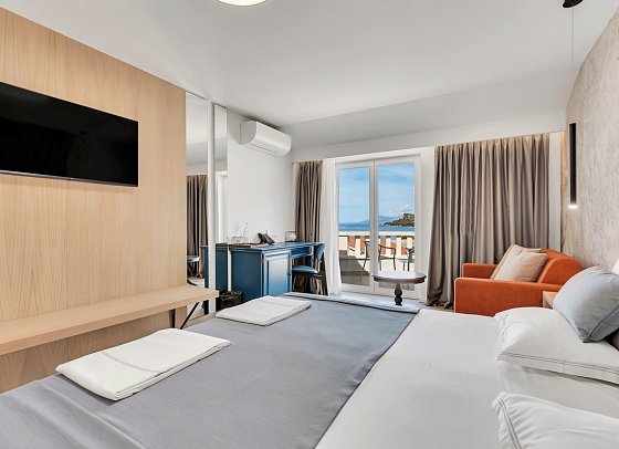 Laurentum - Wohnbeispiel Doppelzimmer Premium seitl. Meerblick (Zimmercodierung DMN)
