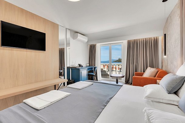 Laurentum - Wohnbeispiel Doppelzimmer Premium seitl. Meerblick (Zimmercodierung DMN)