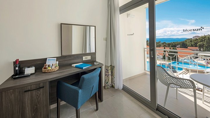 Bluesun Hotel Alga - Wohnbeispiel Doppelzimmer Meerseite (Zimmercodierungen DBC & DC5)