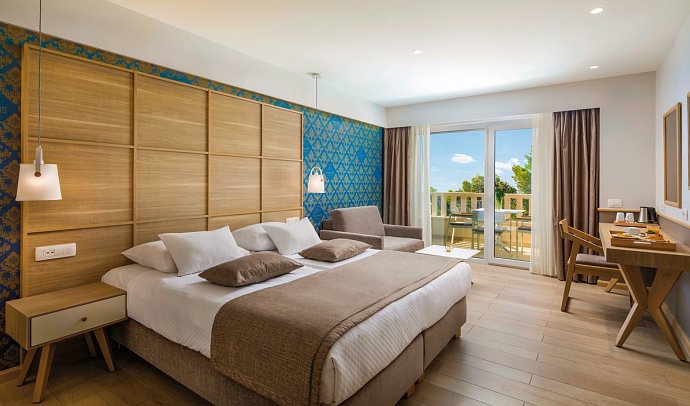 Tamaris Aparthotel - Doppelzimmer Superior seitl. Meerblick (Zimmercodierung DSN)