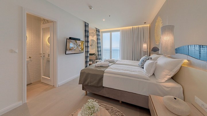 Bluesun Hotel Jadran - Wohnbeispiel Doppelzimmer Superior Meerblick (Zimmercodierung DSM)