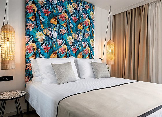 [PLACES] Dalmacija by Valamar - Wohnbeispiel PLACESROOM für 2 Meerseite (Zimmercodierung DBC)