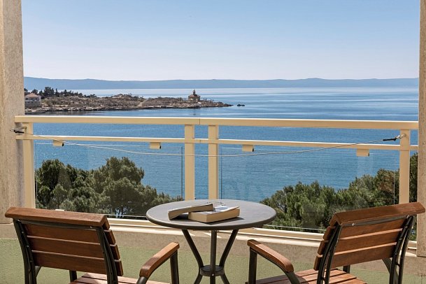 Hotel Park Makarska - Beispiel Balkon Superior Meerblick (Zimmercodierung DSM)