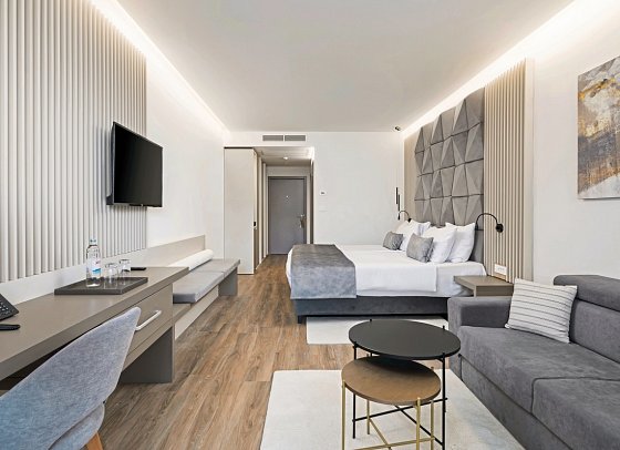 Aminess Laurel Khalani Hotel - Wohnbeispiel Doppelzimmer Deluxe seitl. Meerblick (Zimmercodierung DDN)
